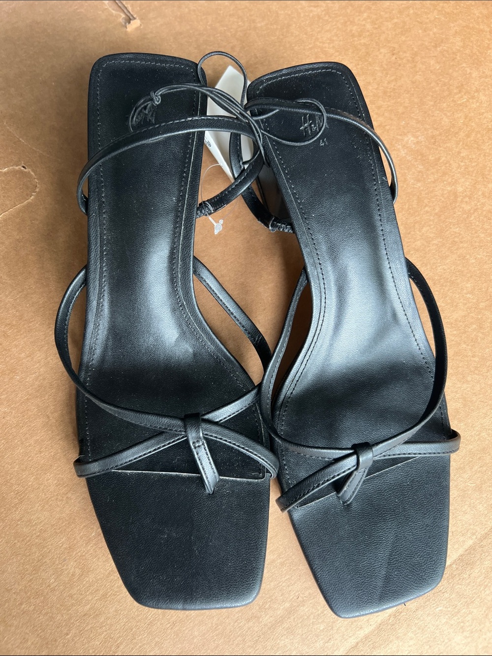 Black Strappy Square-Toe Women's Sandals 9 1/2